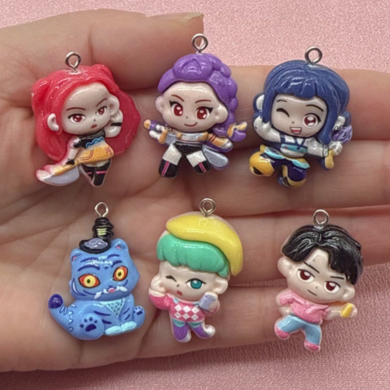 Resin Art Materials Wholesale - 10個入り樹脂製漫画ペンダント、DIYジュエリー製作イヤリング、キーホルダーアクセサリー